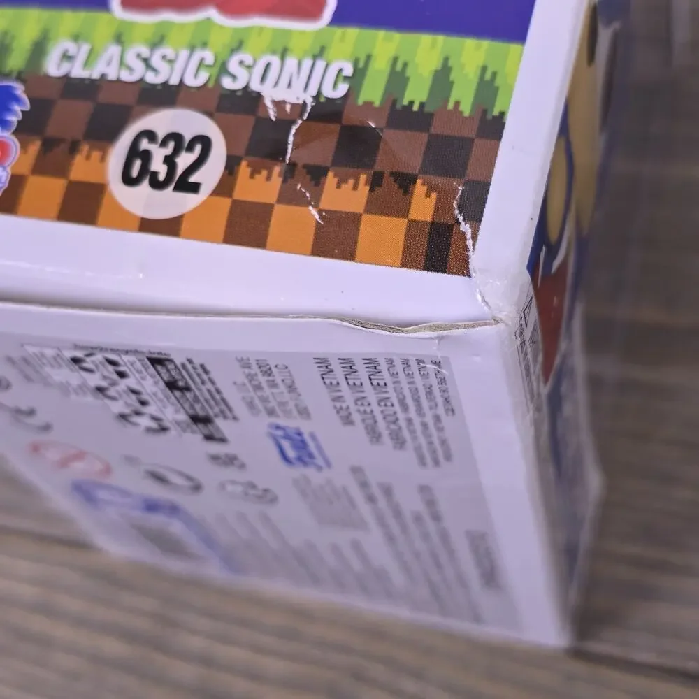 Funko Pop! Ganes: Sonic the Hedgehog - Classic Sonic #632 - Box n Fair Condition
